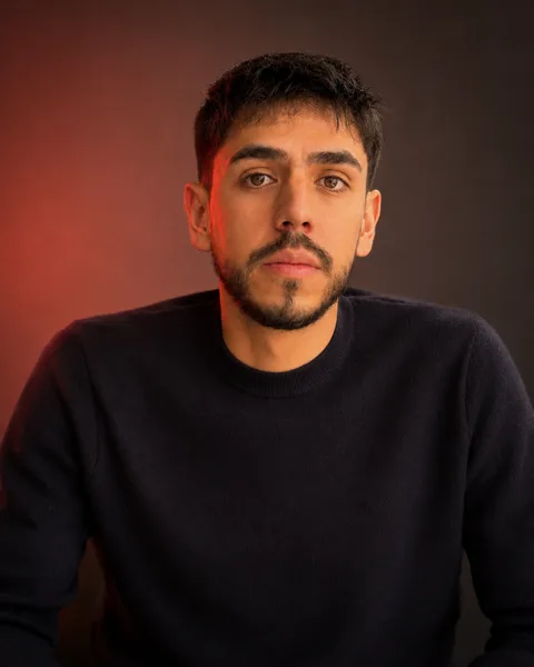 Retrato de Nicolás Abreo, fundador de Performa